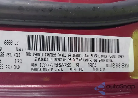 2017 Ram 1500 Laramie 4X4 6'4 Box z USA, uszkodzony, nr VIN 1C6RR7VT5HS774521